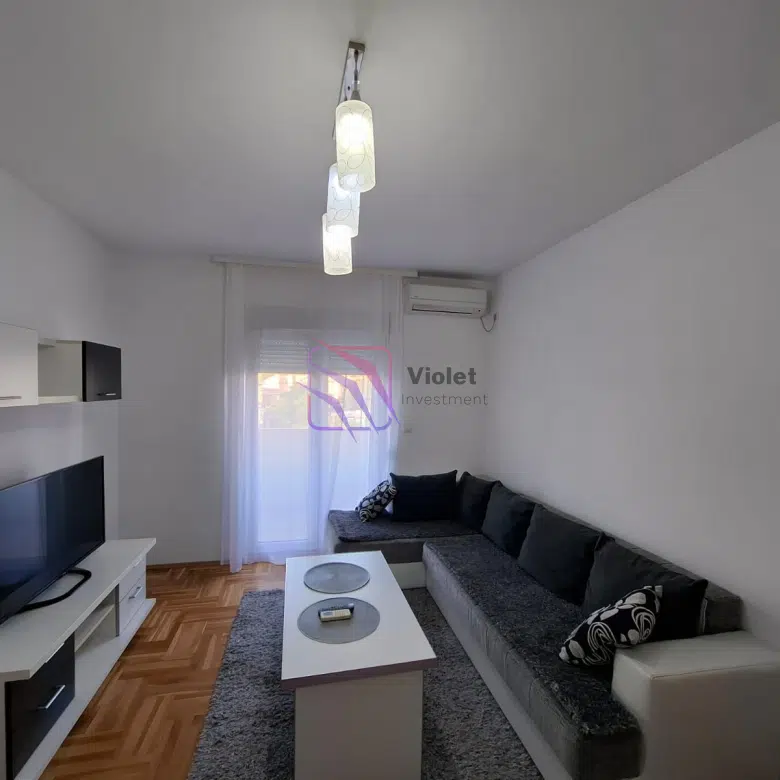 One-Bedroom Apartment For Rent, 42 m² in Zabjelo