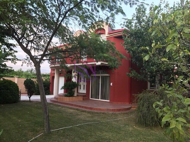 Family house for rent – Donja Gorica