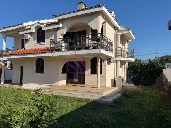 house for sale Tološi Podgorica, family house Podgorica Montenegro, property with business space Podgorica, large house Podgorica for sale, investment property Podgorica Montenegro, real estate Tološi Montenegro, house with yard Podgorica, multi unit house Podgorica, violet investment