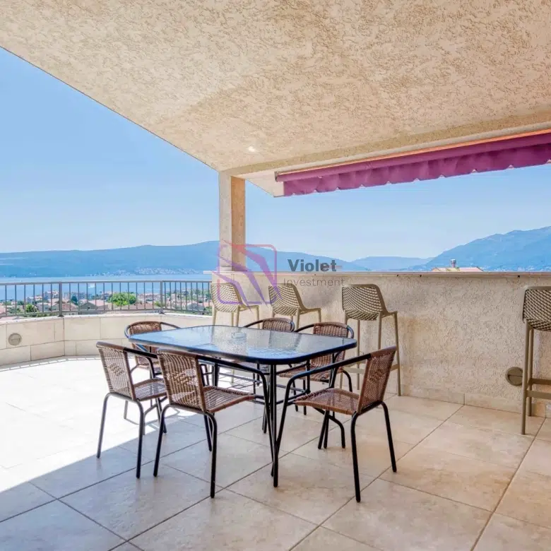 house for sale Tivat Montenegro, large house Tivat sea view, property 466 m2 Tivat Montenegro, investment property Tivat Montenegro, villa Tivat for sale, real estate Montenegro coast Tivat, buy house Tivat Montenegro,violet investment