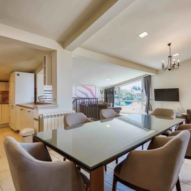 house for sale Tivat Montenegro, large house Tivat sea view, property 466 m2 Tivat Montenegro, investment property Tivat Montenegro, villa Tivat for sale, real estate Montenegro coast Tivat, buy house Tivat Montenegro,violet investment