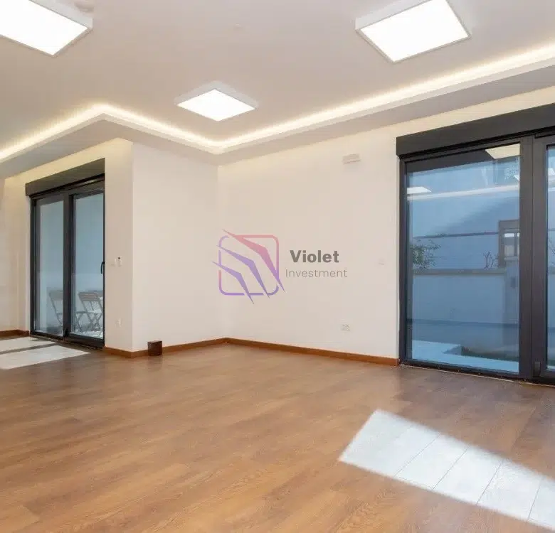 house for rent Podgorica Dalmatinska, office space house Podgorica rent, three bedroom house Podgorica rent, property Podgorica for rent, house with yard Podgorica rent, commercial property Podgorica Montenegro, furnished house Podgorica rent, rental property Podgorica Montenegro,violet investment, violet investment