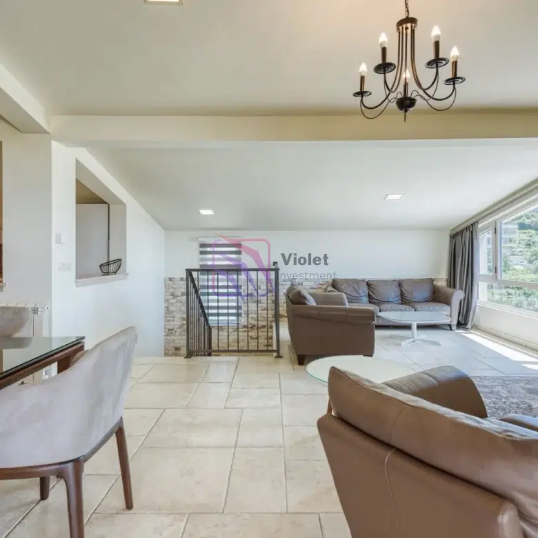house for sale Tivat Montenegro, large house Tivat sea view, property 466 m2 Tivat Montenegro, investment property Tivat Montenegro, villa Tivat for sale, real estate Montenegro coast Tivat, buy house Tivat Montenegro,violet investment