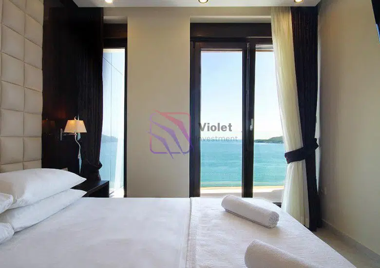 Luxury Two-Bedroom Seafront Apartment for Long-Term Rent – Shine Residence, Bečići