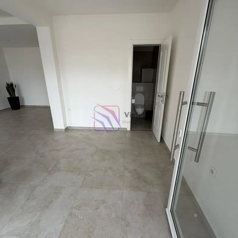 Commercial Space for Rent – Krivi Most, Podgorica