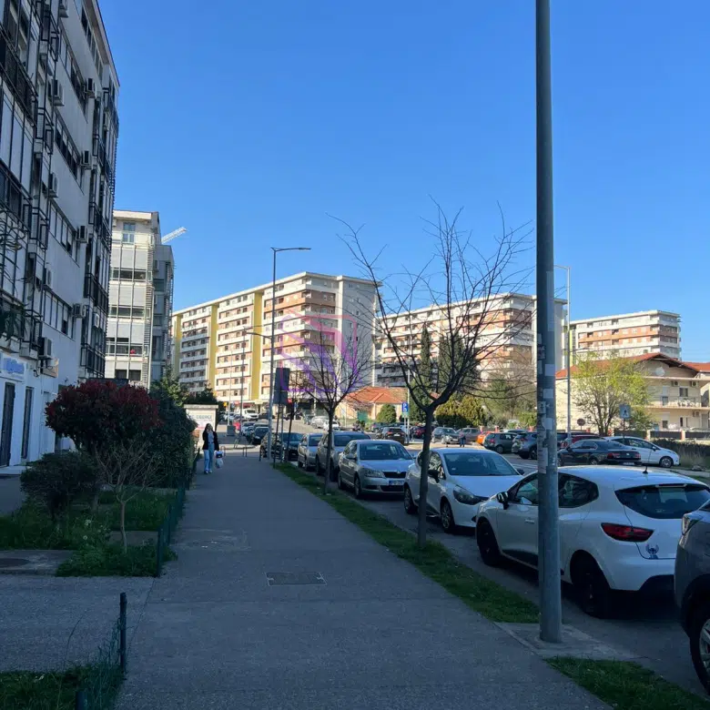 Commercial Space for Rent – Behind BIG Fashion, Podgorica