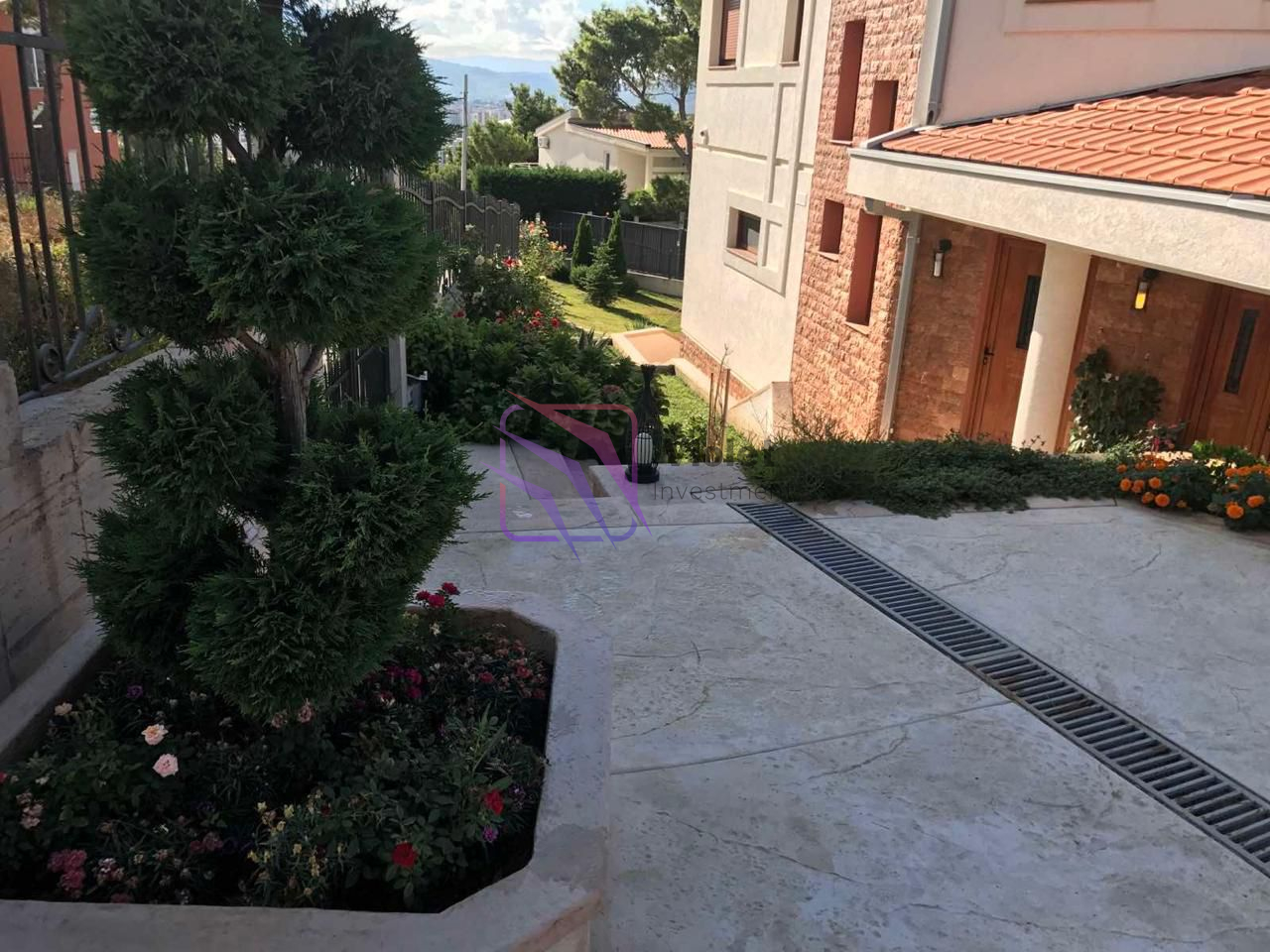 4 bedroom Villa 252 m² Susanj, Montenegro