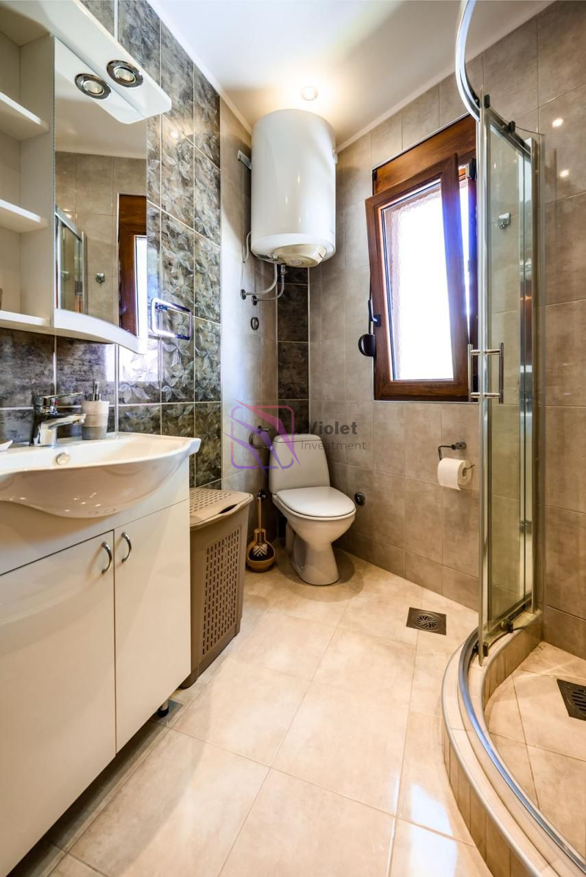 4 bedroom Villa 252 m² Susanj, Montenegro