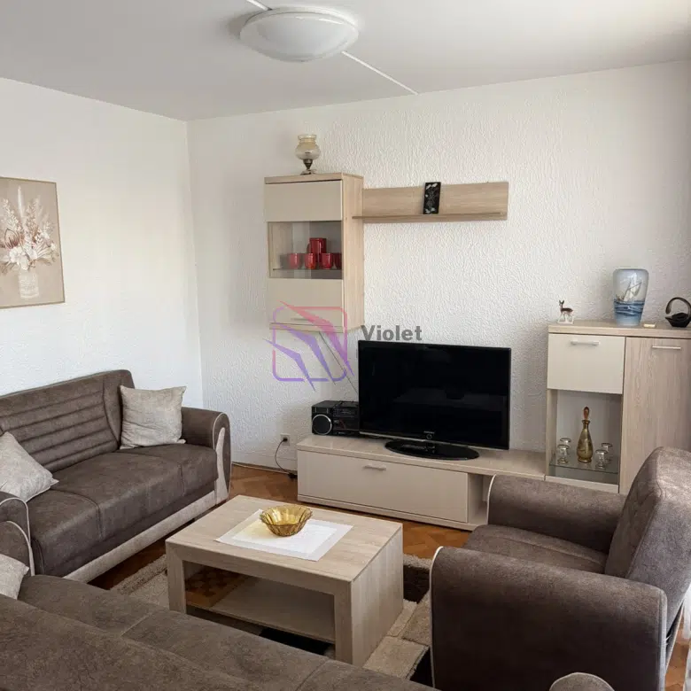 Two-Bedroom Apartment for Rent – Preko Morače