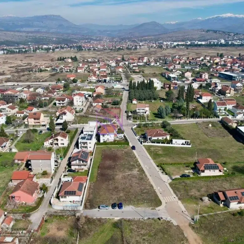 land for sale Gornja Gorica Podgorica, development land Podgorica Montenegro, urbanized land Podgorica investment, building plots Podgorica Montenegro, real estate development Podgorica, land near Podgorica Danilovgrad boulevard, investment land Montenegro Podgorica, violet investment