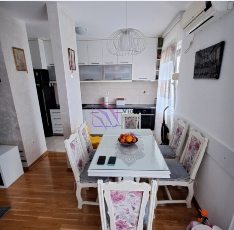 apartment for sale Zabjelo Podgorica, one bedroom apartment Podgorica Zabjelo, property for sale Podgorica Montenegro, furnished apartment Zabjelo Podgorica, apartment 51 m2 Podgorica sale, investment apartment Podgorica Montenegro, real estate Podgorica Zabjelo, buy apartment Podgorica Montenegro, Podgorica property for sale, violet investment