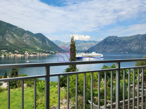 three bedroom apartment Dobrota Kotor sale, Buena Vista apartment Montenegro sea view, luxury apartment Bay of Kotor 75m2, property Dobrota Montenegro investment, renovated apartment Kotor sea view for sale,violet investment, dobrota, kotor