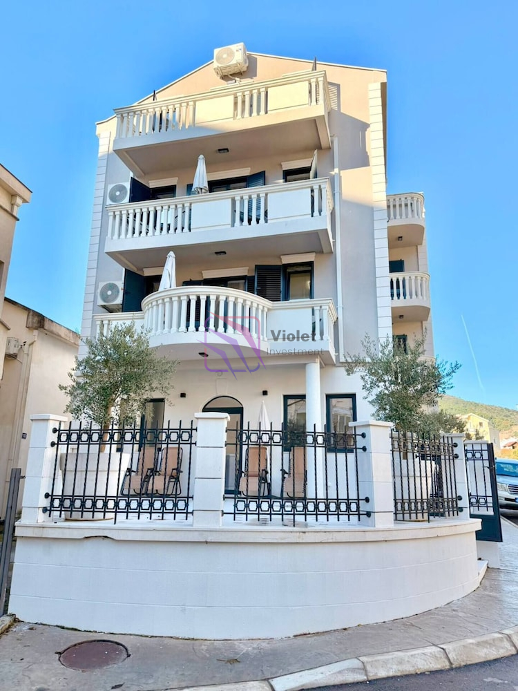 boutique hotel for rent Budva Montenegro, hotel long term rental Budva Adok, mini hotel Budva rental investment, hospitality business Budva Montenegro, apartment hotel Budva for rent, hotel building Budva rental opportunity,violet investment