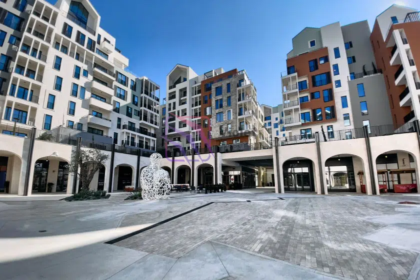 Boka Place apartment for sale Tivat 102m2, Porto Montenegro 2 bedroom apartment, luxury apartment Tivat Montenegro investment, Boka Place real estate Montenegro, Porto Montenegro property for sale,violet investment,porto montenegro