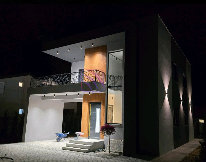 modern house for sale Tološi Podgorica, family home Podgorica 4 bedroom house, luxury house with yard Montenegro, real estate Tološi family property, modern villa Podgorica for sale,violet investment