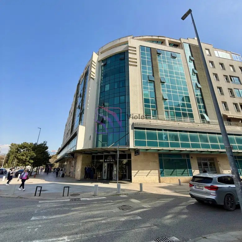 Kings Park apartment for sale Podgorica, one bedroom apartment city center Podgorica, renovated apartment Podgorica 50m2, apartment near former Hotel Nikić, investment property Podgorica Montenegro, central Podgorica apartment for sale, furnished apartment Kings Park Residence, real estate Podgorica city center, violet investment,podgorica
