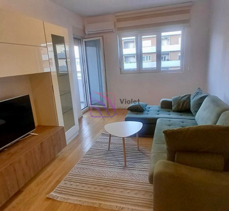 One-Bedroom Apartment for Rent – Central Point