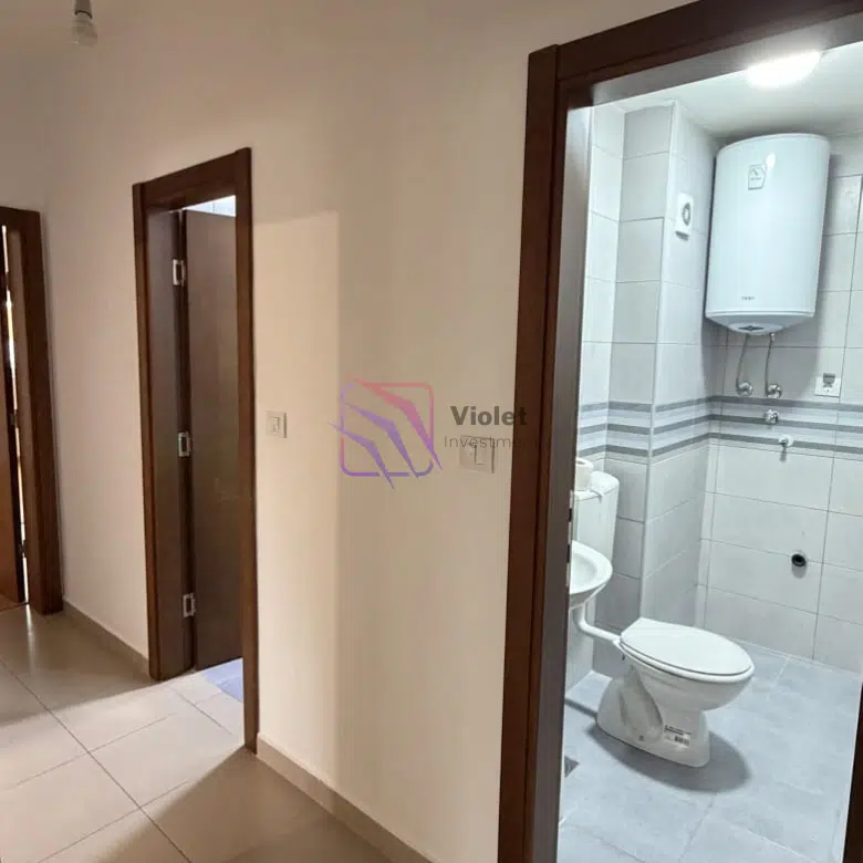 Bright & Spacious Two-Bedroom Apartment in a Family-Friendly Area – Tuški put