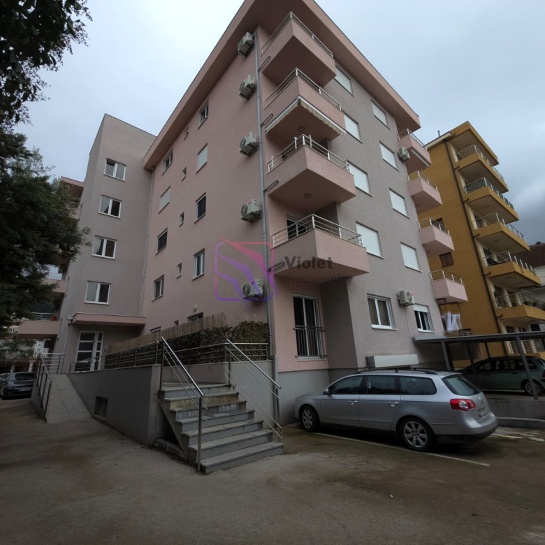 one bedroom apartment Budva Babilonija 42m2, apartment for sale Budva walking distance beach, investment apartment Budva Montenegro, affordable apartment Budva Riviera, furnished apartment Babilonija Budva for sale,violet investment