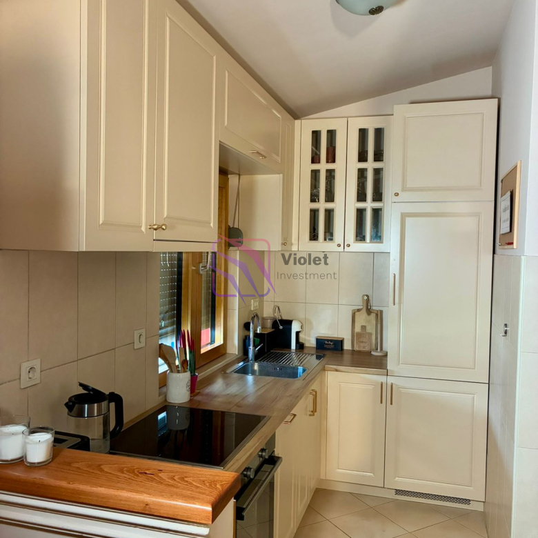 Studio Apartment For Rent , Preko Morace