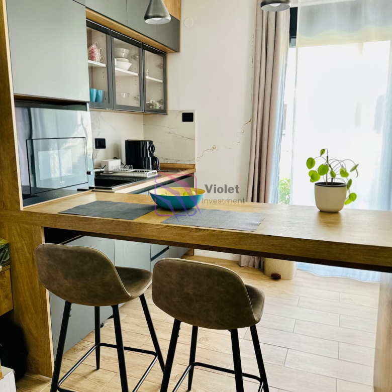 one bedroom apartment Budva Golubovina for sale, renovated apartment Budva with terrace, furnished apartment Budva investment property, apartment near schools Budva Montenegro, Golubovina real estate one bedroom apartment 33m2 with terrace,violet investment,budva