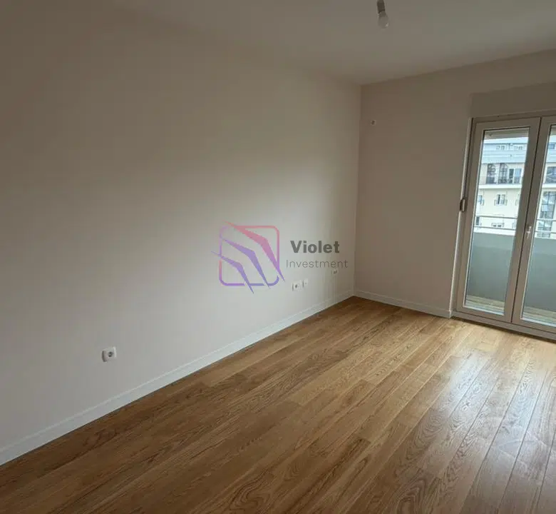 Central Point apartment for sale Podgorica, one bedroom apartment Zetagradnja 40m2, furnished apartment Podgorica investment, apartment near university Podgorica, Central Point real estate Montenegro,violet investment