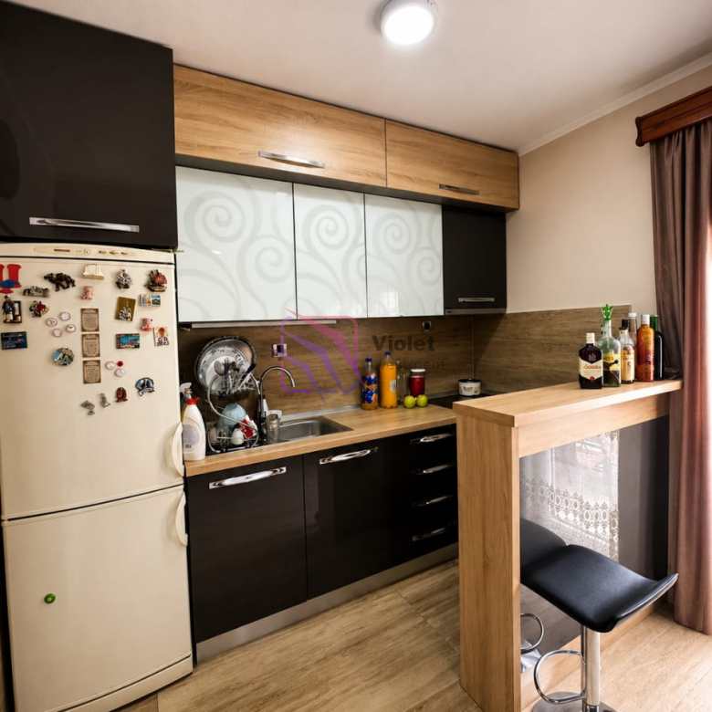 family house for sale Podgorica Murtovina, furnished house Podgorica 4 bedroom, house with additional workspace Montenegro, legalized family home Podgorica, real estate Murtovina Podgorica for sale,violet investment