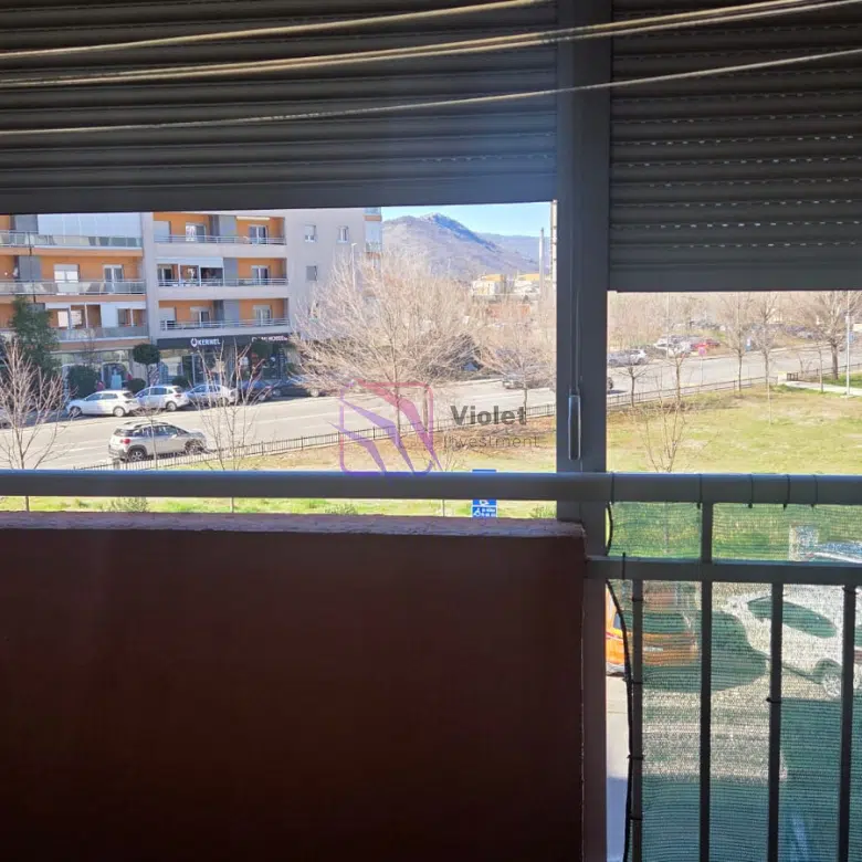 Three-Bedroom Apartment with Two Parking Spaces – City Kvart, Podgorica