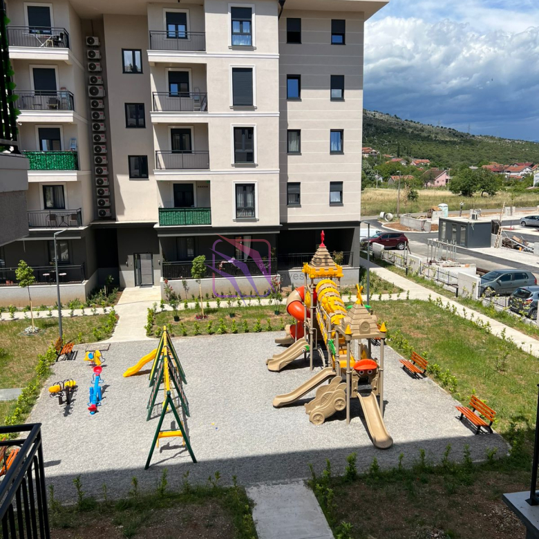 Modern One-Bedroom Apartment in Posh Residence – Tološi, Podgorica
