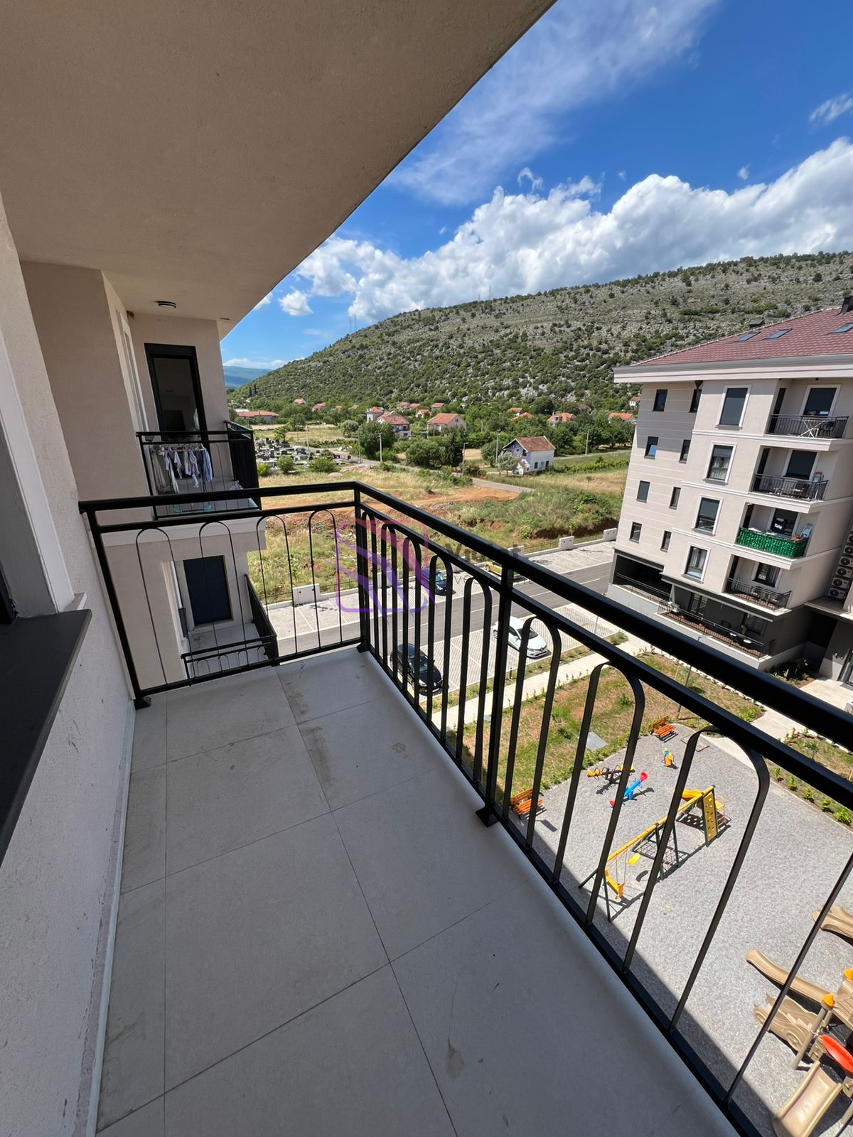WhatsApp Image 2026-05-19 at 12.27.19 (6) Modern One-Bedroom Apartment in Posh Residence – Tološi, Podgorica