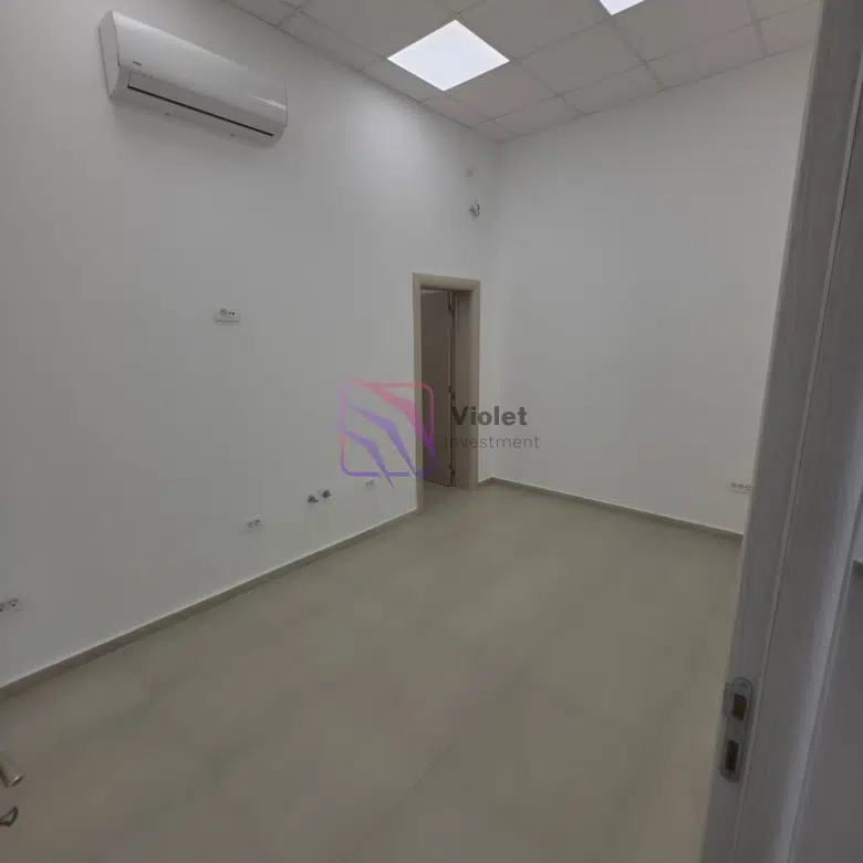 Office Space Fo Rent, 115m², Blok 9, Podgorica