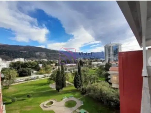 apartment for sale Budva center 3 bedroom 160m2, large apartment Budva Montenegro investment, real estate Budva central location property, family apartment Budva near beach, renovated apartment Budva Montenegro,violet investment