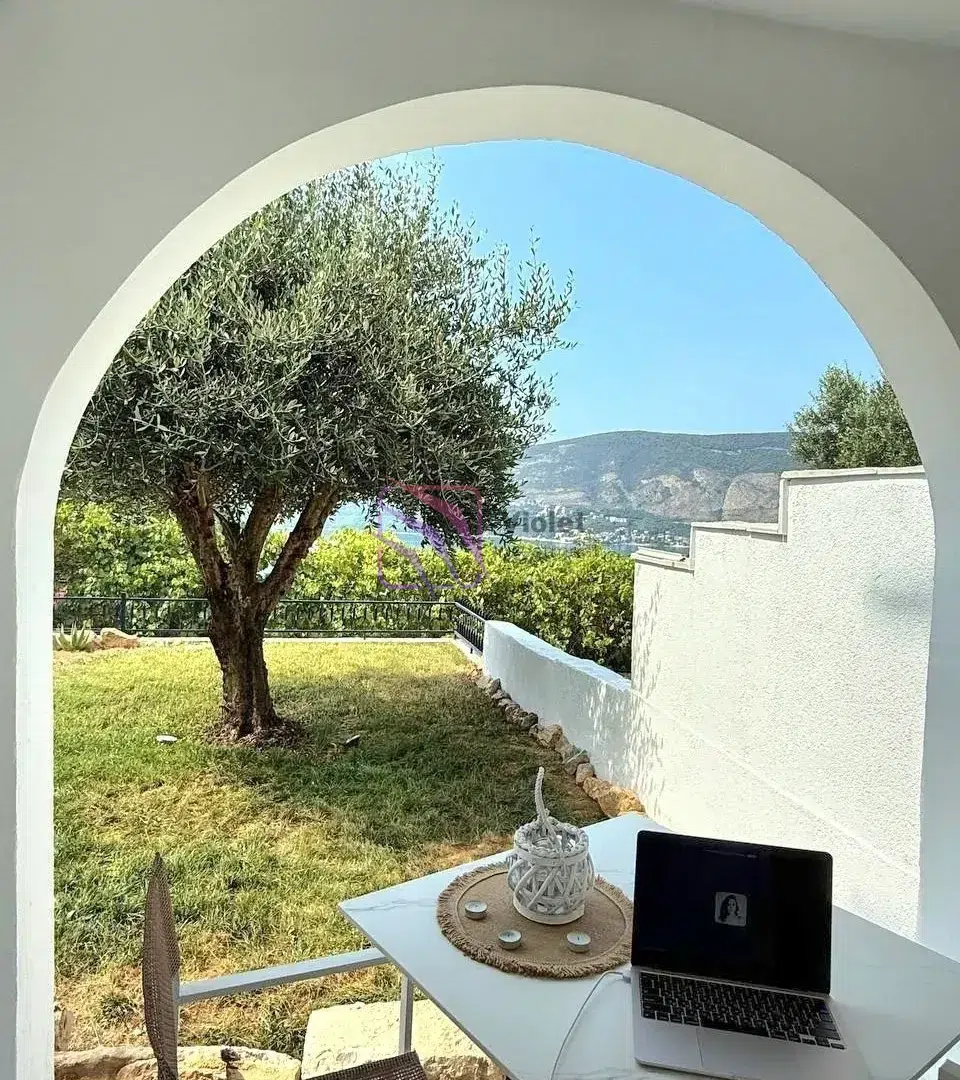 apartment for sale Herceg Novi Srbina yard, one bedroom apartment Herceg Novi 46m2 terrace, property Herceg Novi Montenegro investment, apartment with garden Herceg Novi, real estate Srbina Montenegro for sale, violet investment