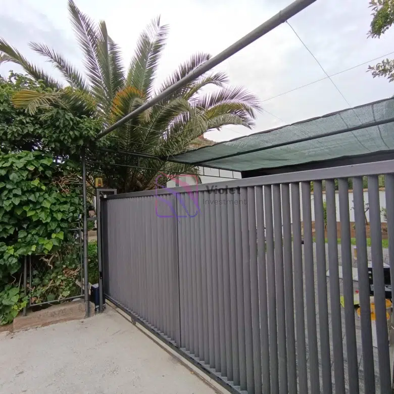 Fully Renovated House with Spacious Yard and Private Parking — For Rent
