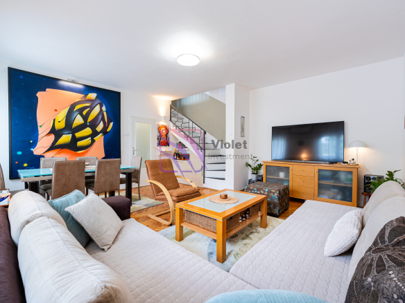 Luxury 3-bedroom apartment for rent in Dalmatinska, Podgorica. Fully renovated and furnished, 100 m², underfloor heating, private parking, modern amenities, and prime residential location. Ideal for families, diplomats, and professionals.