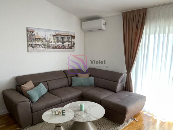 Apartment for Rent – Janka Đonovića Street, Zabjelo