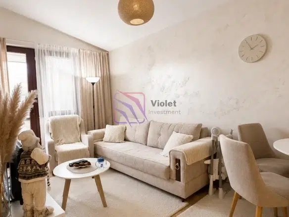 two bedroom apartment Preko Morače Podgorica, apartment with large terrace Podgorica, furnished apartment for sale Preko Morače, city view apartment Podgorica, investment property Podgorica center, apartment with 30m2 terrace Montenegro, real estate Preko Morače Podgorica, two bedroom apartment Podgorica for sale, violet investment