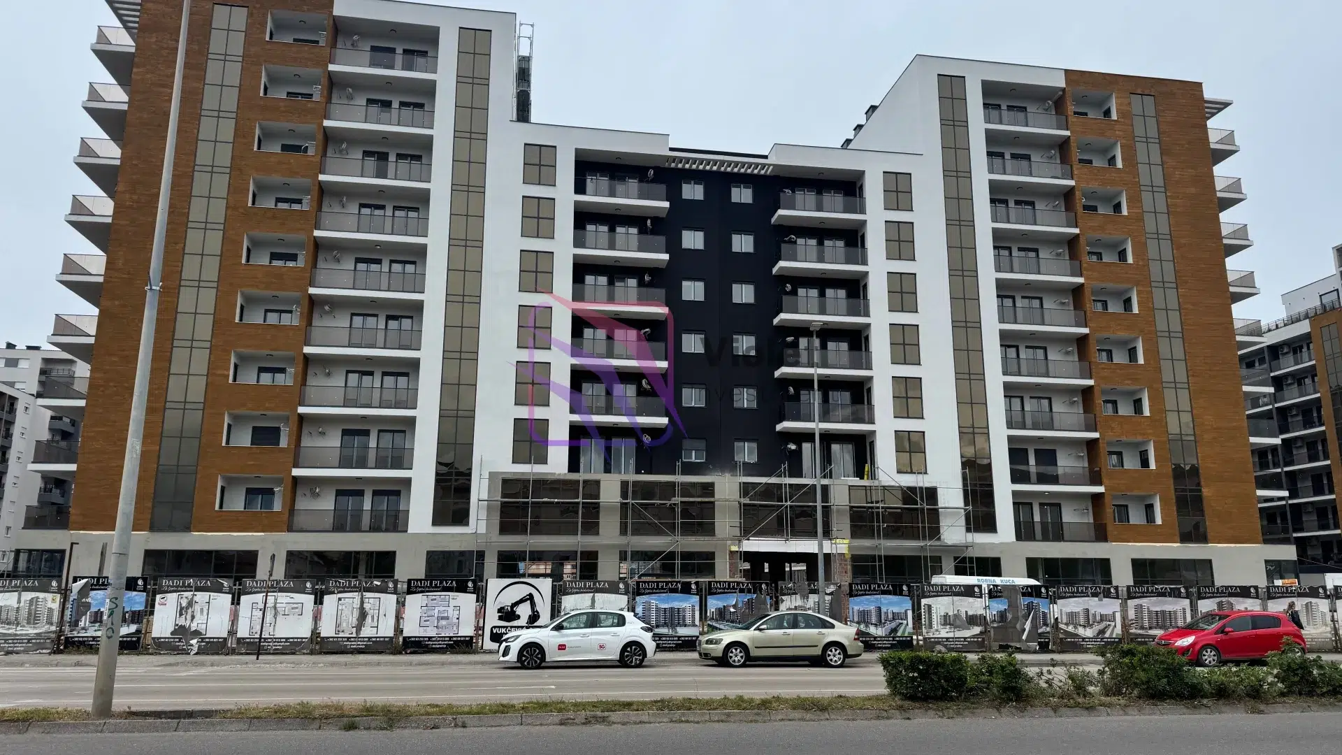 e17346eb-6483-46fe-9043-a793596d1435-lg Commercial Space for Rent — Dadi Complex, Stari Aerodrom, Podgorica
