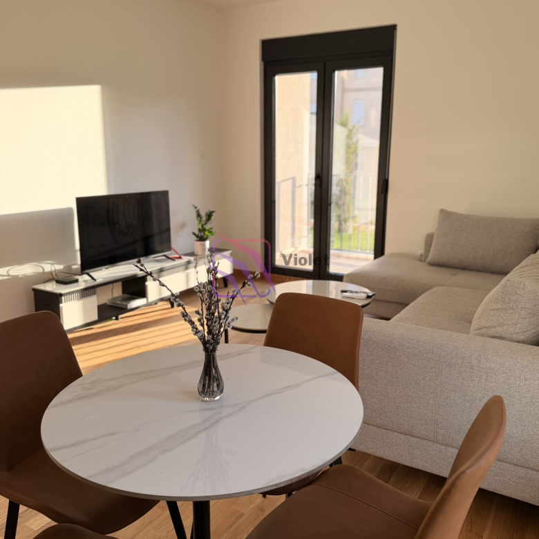Two-Bedroom Apartment with Private Parking for Rent Tološi, Podgorica