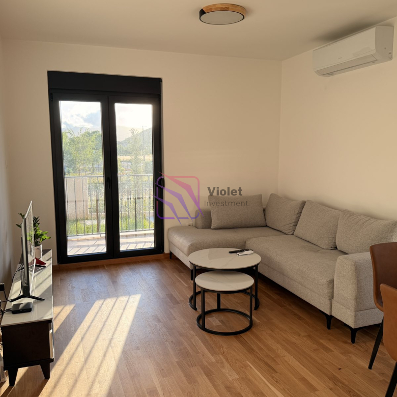Two-Bedroom Apartment with Private Parking for Rent Tološi, Podgorica