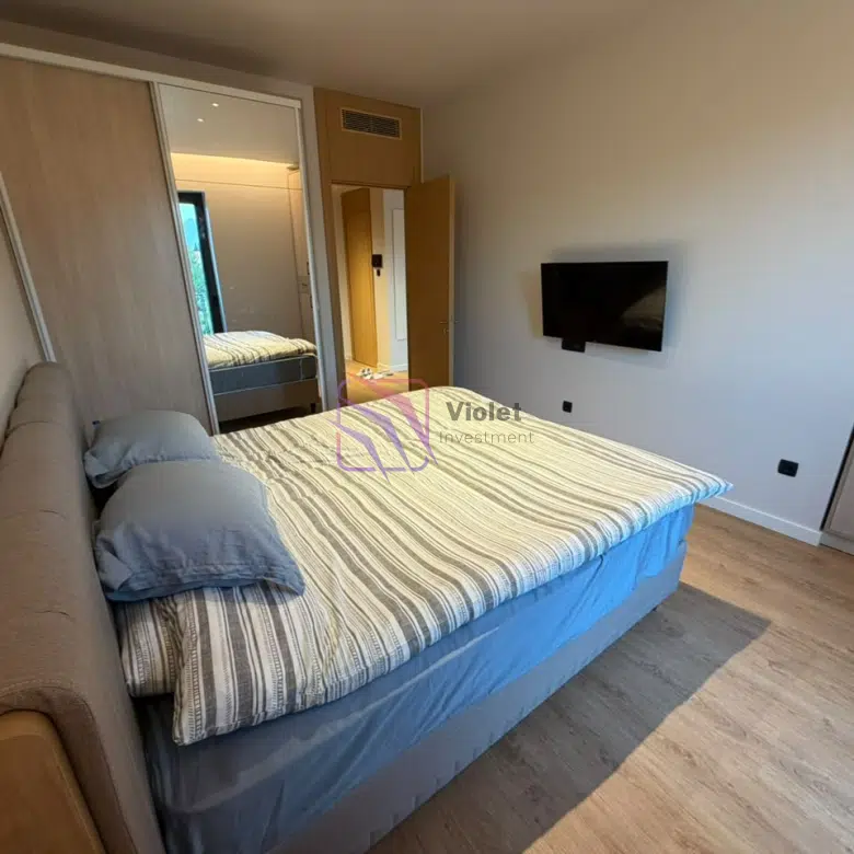 fully furnished Boka Place apartment for sale, Alba building Porto Montenegro, one bedroom apartment Porto Montenegro, furnished apartment Tivat, apartment with mandatory garage Tivat, Boka Place apartment with garage, Porto Montenegro real estate, luxury apartment Montenegro, apartment with pool Porto Montenegro, investment property Tivat,violet investment