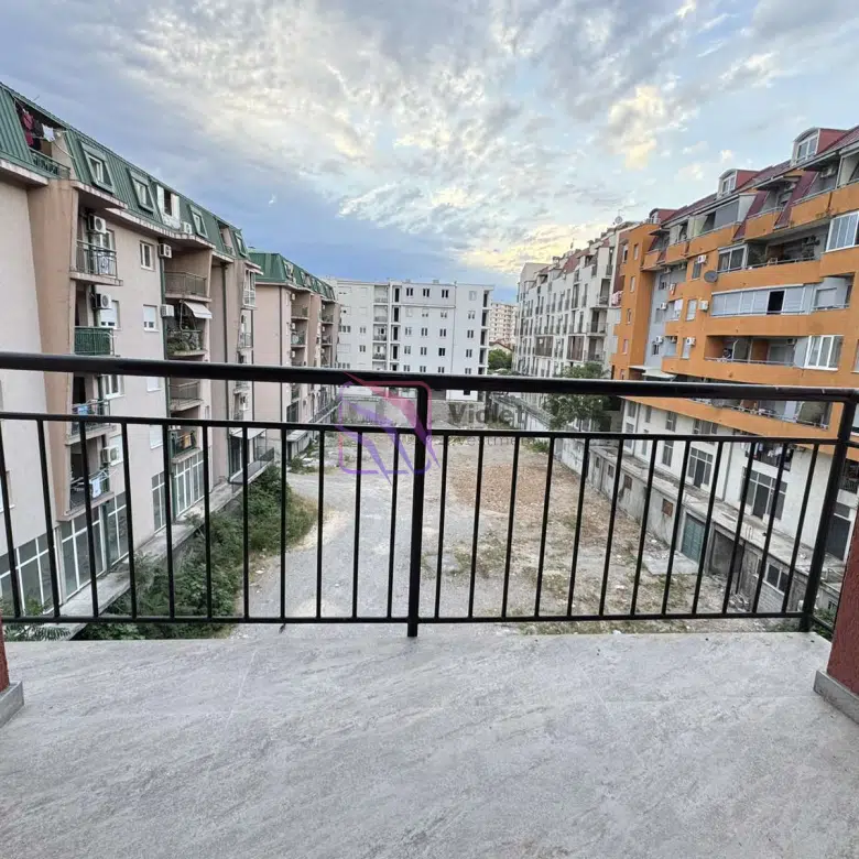 Three-Bedroom Apartment with Garage for Rent | 92 m² | Near Krivi Most, Podgorica