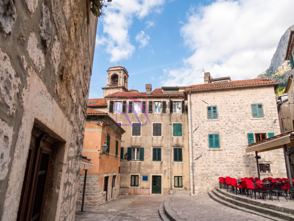 Kotor Old Town apartment for sale, Stari Grad Kotor real estate, 2 bedroom apartment Kotor, buy apartment Kotor Montenegro, UNESCO property for sale, investment apartment Kotor, coastal real estate Montenegro, sunny apartment Kotor, registered property Kotor,violet investment