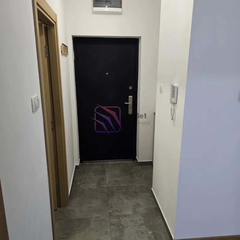 For Rent | One-Bedroom Apartment | 42 m² | Pobrežje, Podgorica