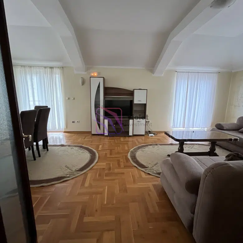 Four-Bedroom Apartment for rent 150 m² | Stari Aerodrom | €800