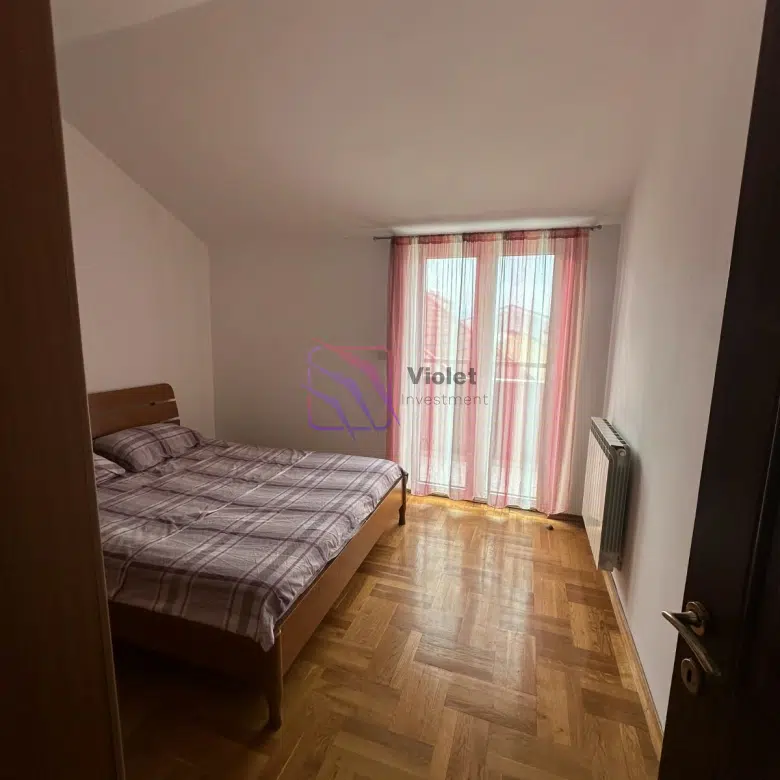Four-Bedroom Apartment for rent 150 m² | Stari Aerodrom | €800