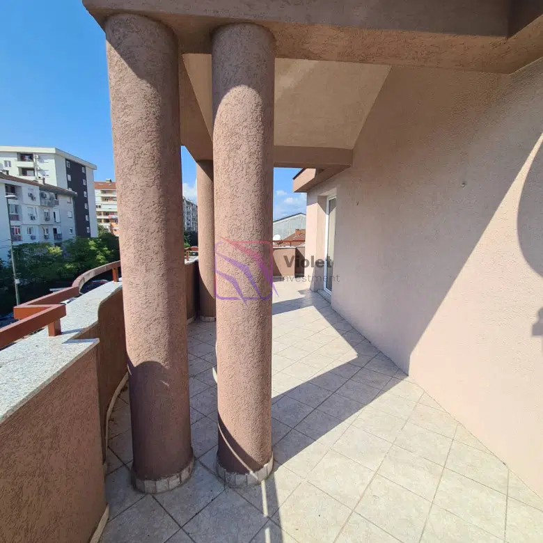 Four-Bedroom Apartment for rent 150 m² | Stari Aerodrom | €800