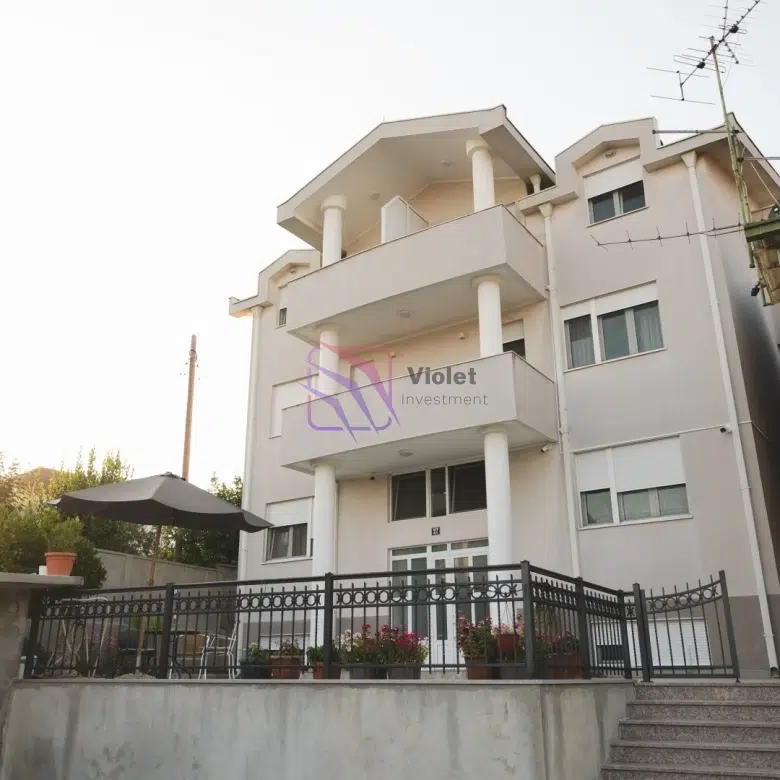Two-Bedroom Apartment for Rent in Momišići | 75 m² | €700