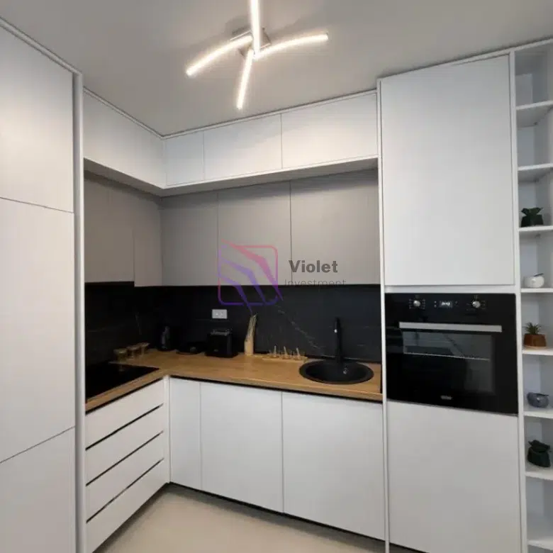 Two-Bedroom Apartment for Rent in Momišići | 75 m² | €700