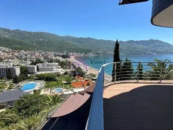 Luxury Three-Bedroom Sea View Residence for Sale 198 m² Dukley Gardens, Budva